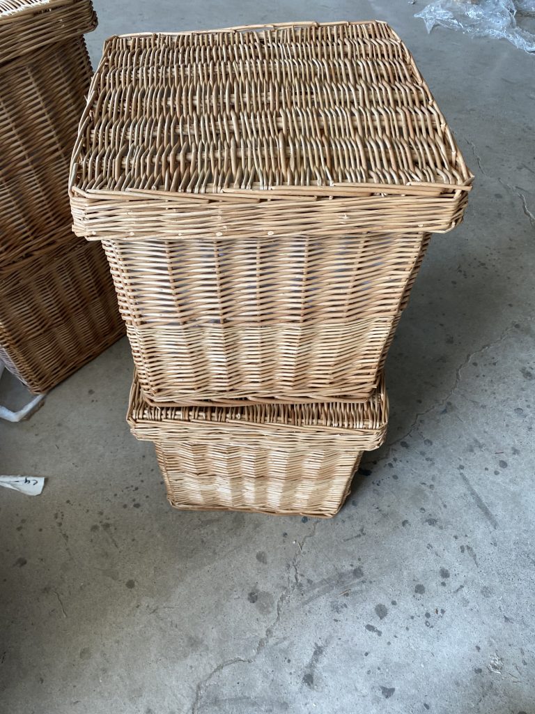 La demande croissante de produits funéraires écologiques : opportunités d’exportation pour les cercueils tressés